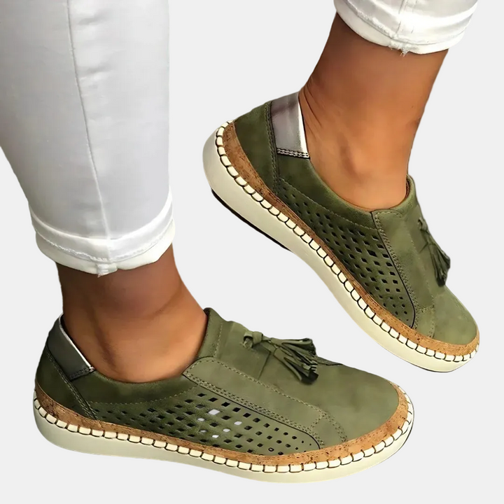 Laura | Effortless Slip-On Sneakers