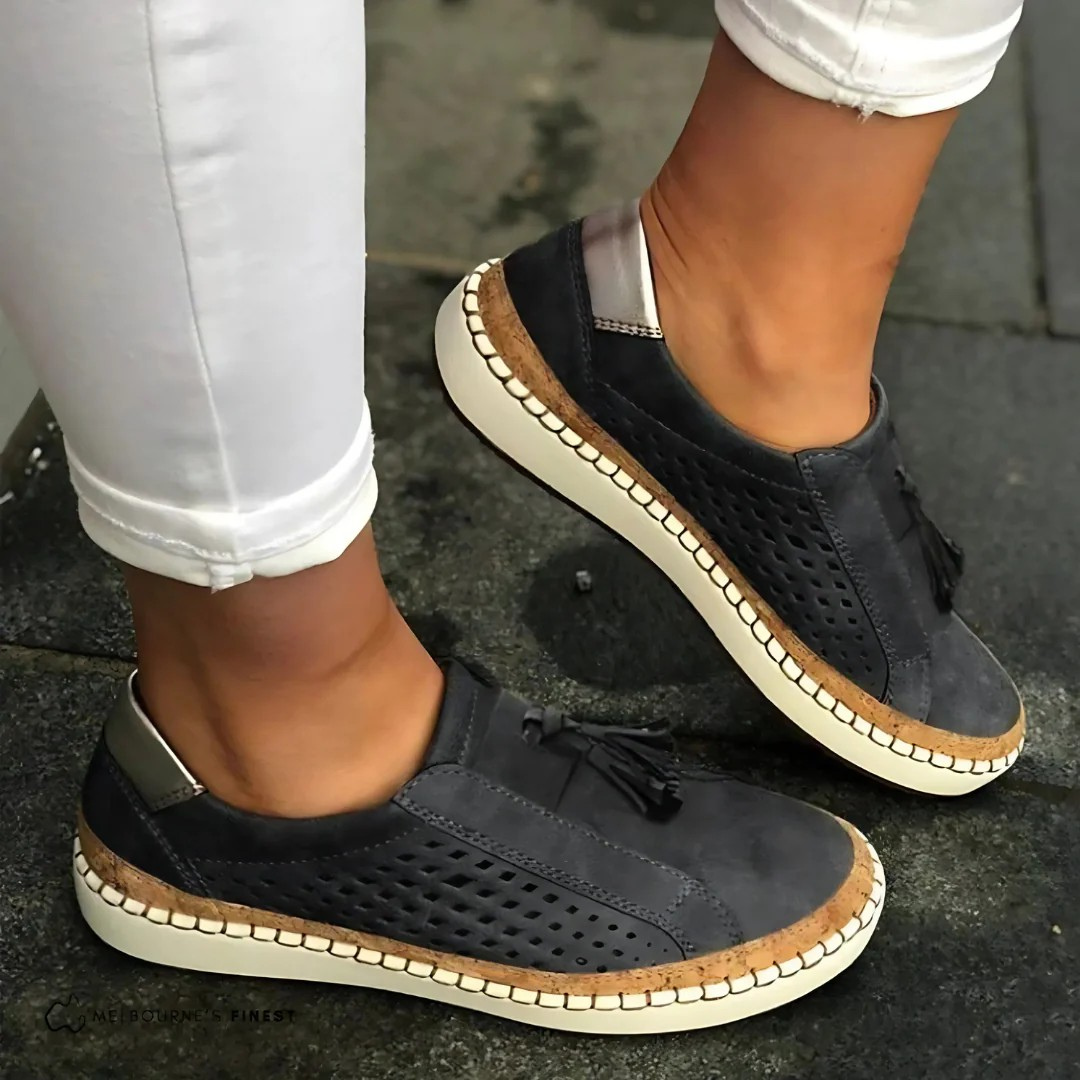 Laura | Effortless Slip-On Sneakers