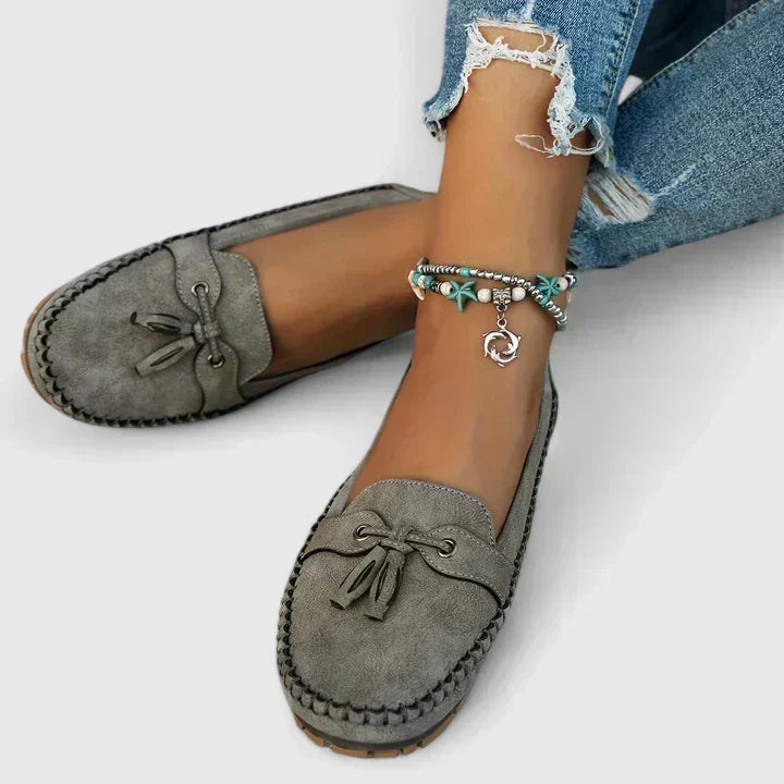 Pauline | Women's Moccasins with Bow