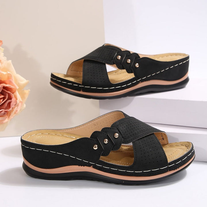Giselle™ | Cross-Strap Wedge Sandals