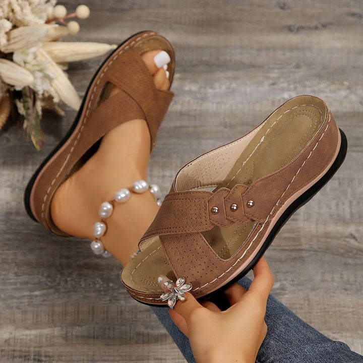 Giselle™ | Cross-Strap Wedge Sandals